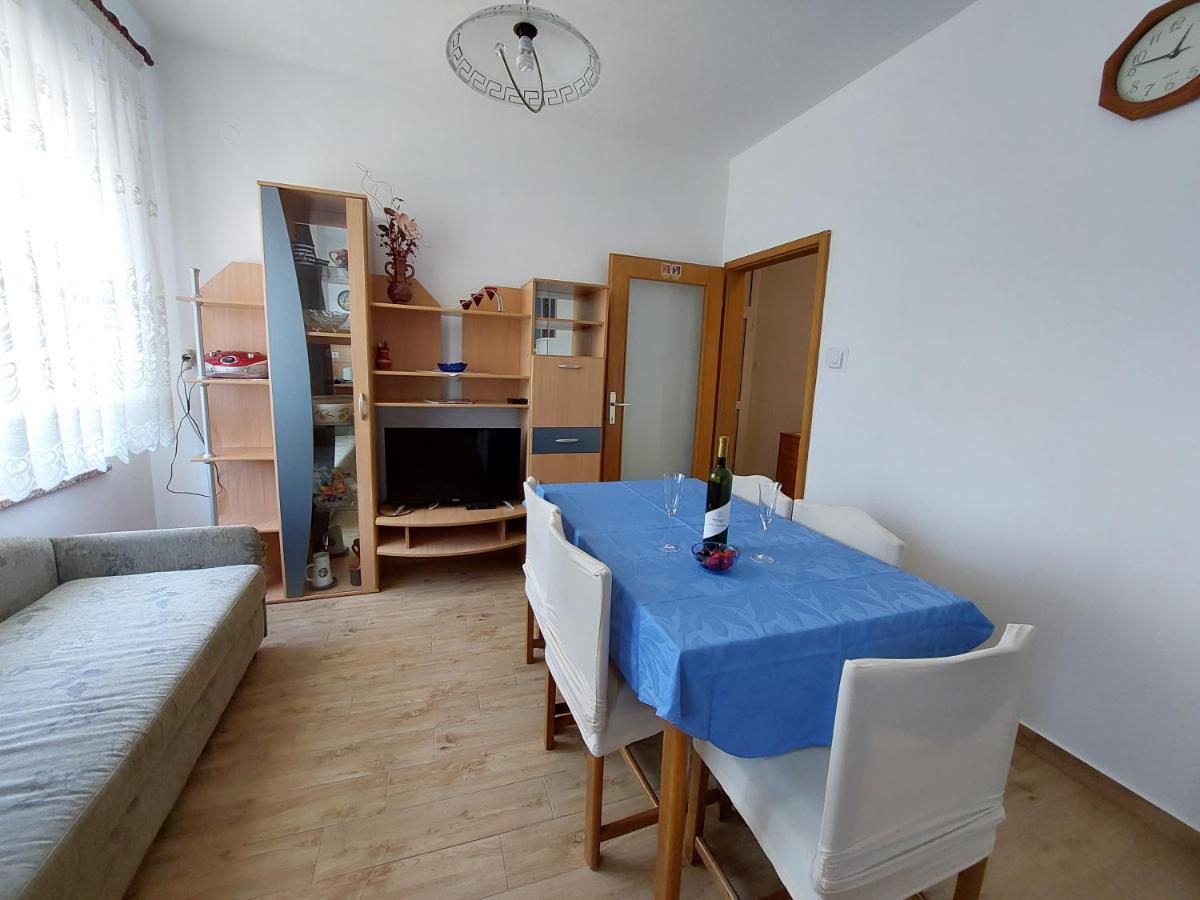 Apartments Rusin Linardici Exterior photo